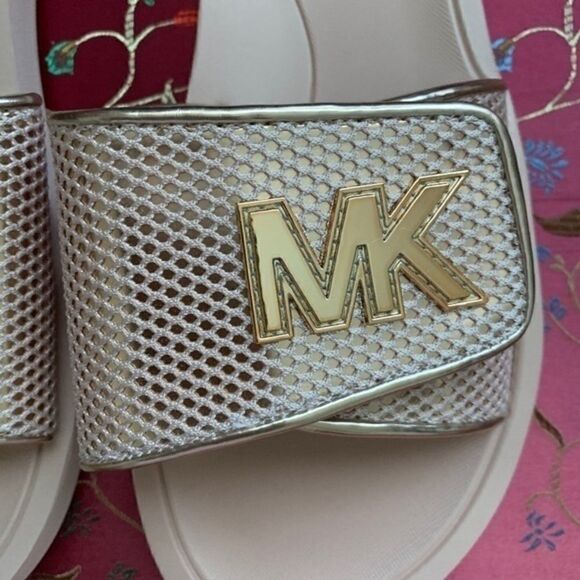 michael KORS LOGO ROSEGOLD MESH SLIDE SIZE 9 NEW - Picture 2 of 8